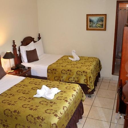 Hotel Villa Florencia Zona Rosa Σαν Σαλβαντόρ Εξωτερικό φωτογραφία