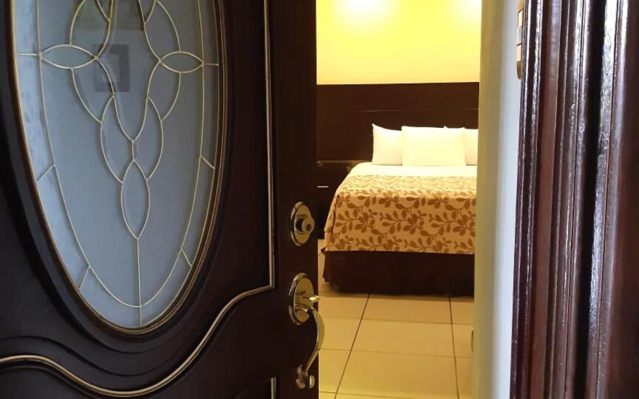 Hotel Villa Florencia Zona Rosa Σαν Σαλβαντόρ Εξωτερικό φωτογραφία