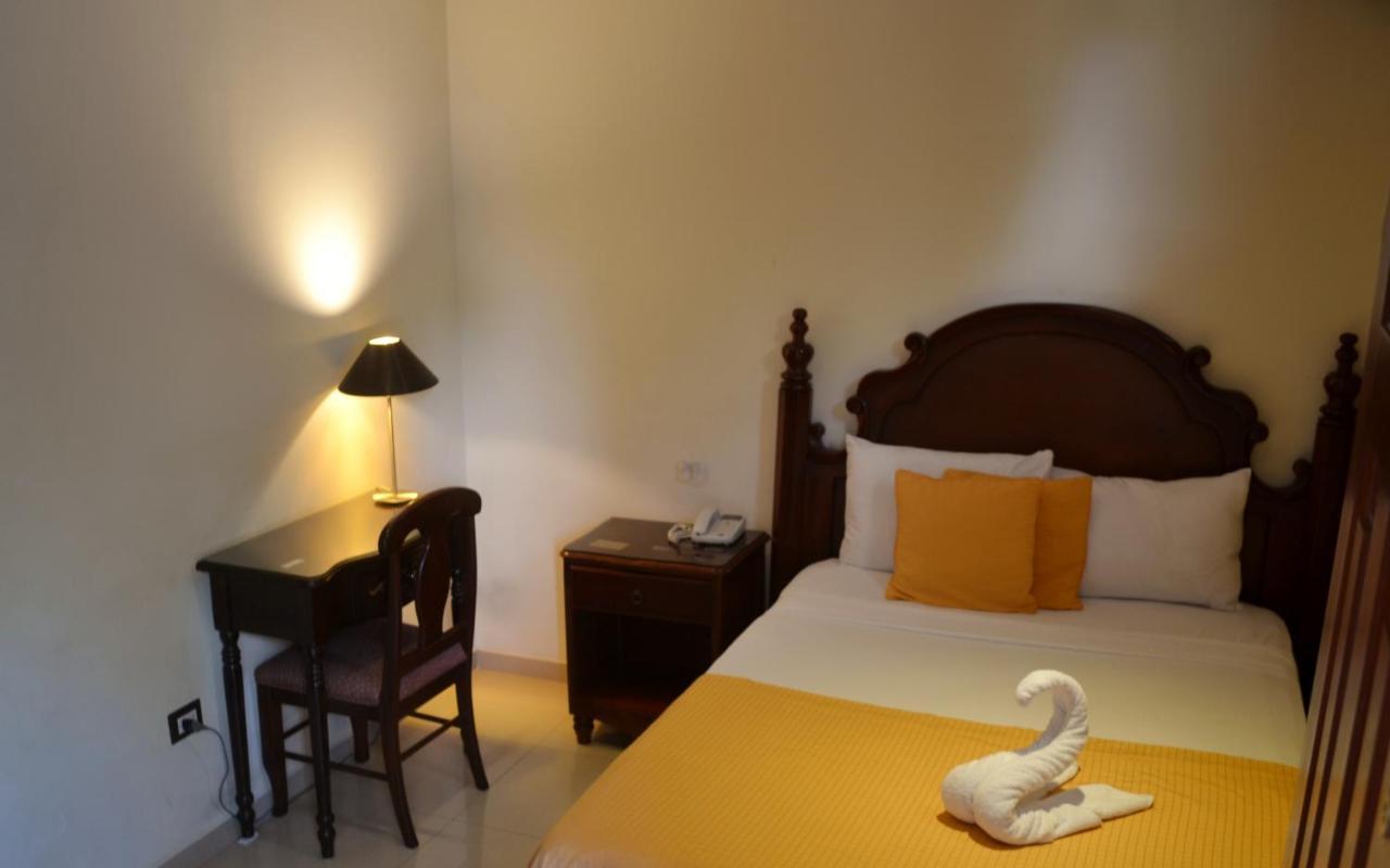Hotel Villa Florencia Zona Rosa Σαν Σαλβαντόρ Εξωτερικό φωτογραφία