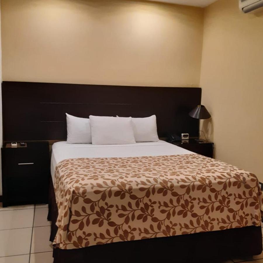 Hotel Villa Florencia Zona Rosa Σαν Σαλβαντόρ Εξωτερικό φωτογραφία