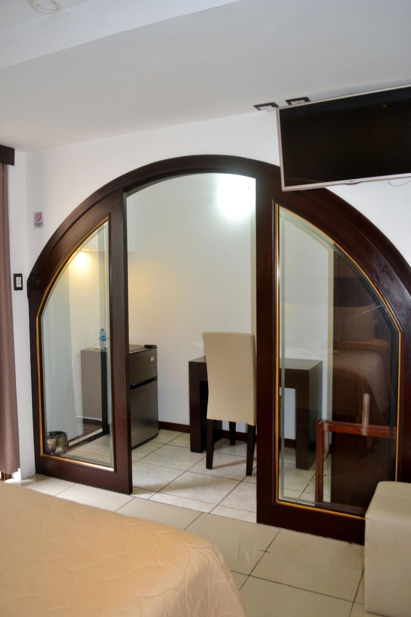 Hotel Villa Florencia Zona Rosa Σαν Σαλβαντόρ Εξωτερικό φωτογραφία