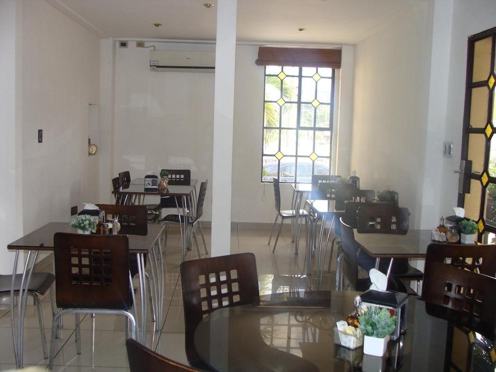Hotel Villa Florencia Zona Rosa Σαν Σαλβαντόρ Εξωτερικό φωτογραφία