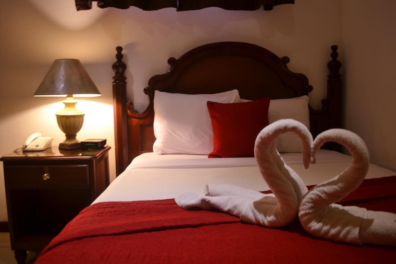 Hotel Villa Florencia Zona Rosa Σαν Σαλβαντόρ Εξωτερικό φωτογραφία