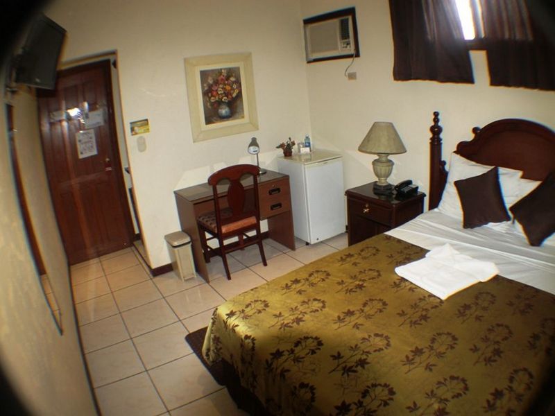 Hotel Villa Florencia Zona Rosa Σαν Σαλβαντόρ Εξωτερικό φωτογραφία